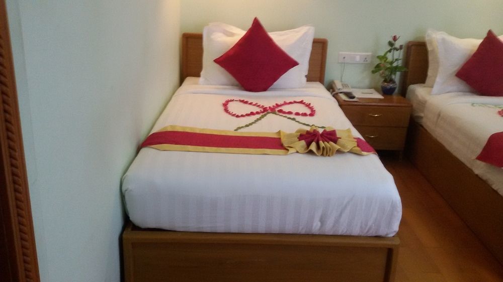 Hotel A1 Mandalay Exterior photo